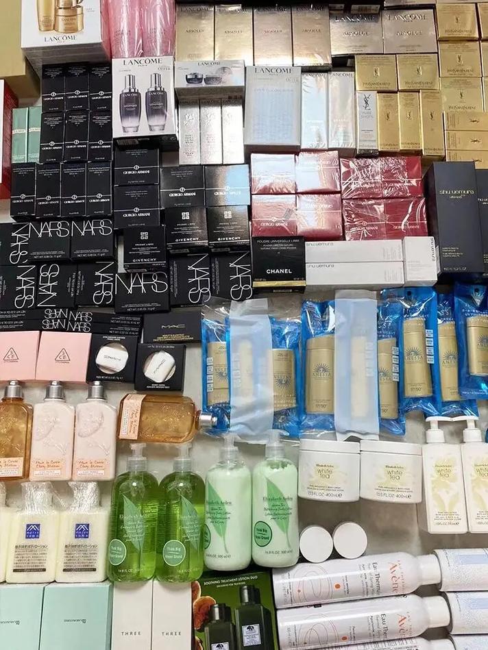 四大美妝批發(fā)市場探秘 潮流與日用百貨銷售的利潤新藍海